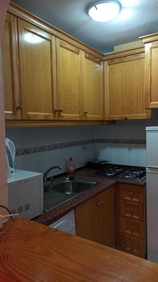 Apartment Only 250M From The Beach Los Locos Торевьиа Экстерьер фото