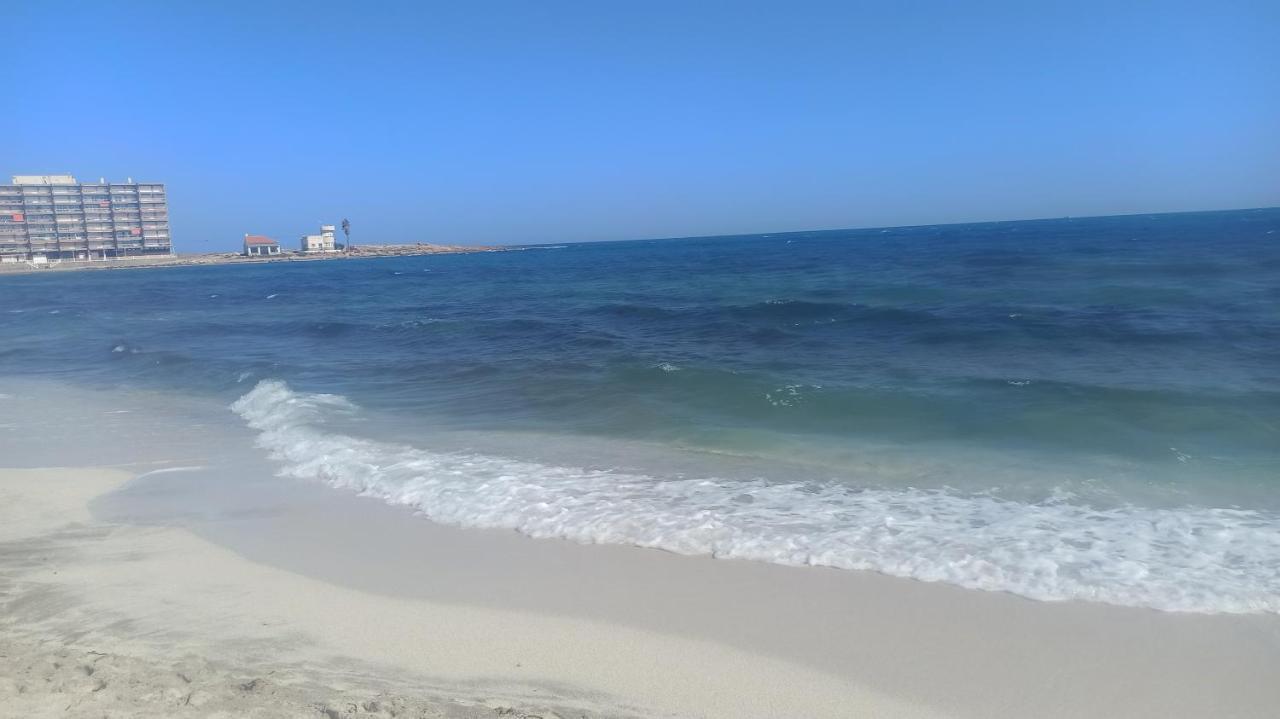 Apartment Only 250M From The Beach Los Locos Торевьиа Экстерьер фото